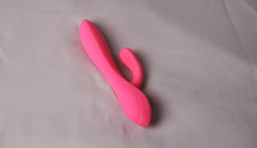 Čo sa mi to včera stalo? ,,Dildo" sa mi pokašľalo... :)